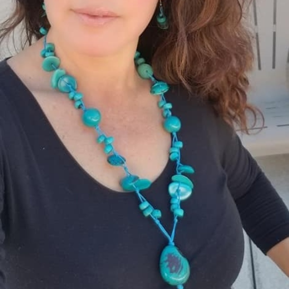 Necklaces with earrings